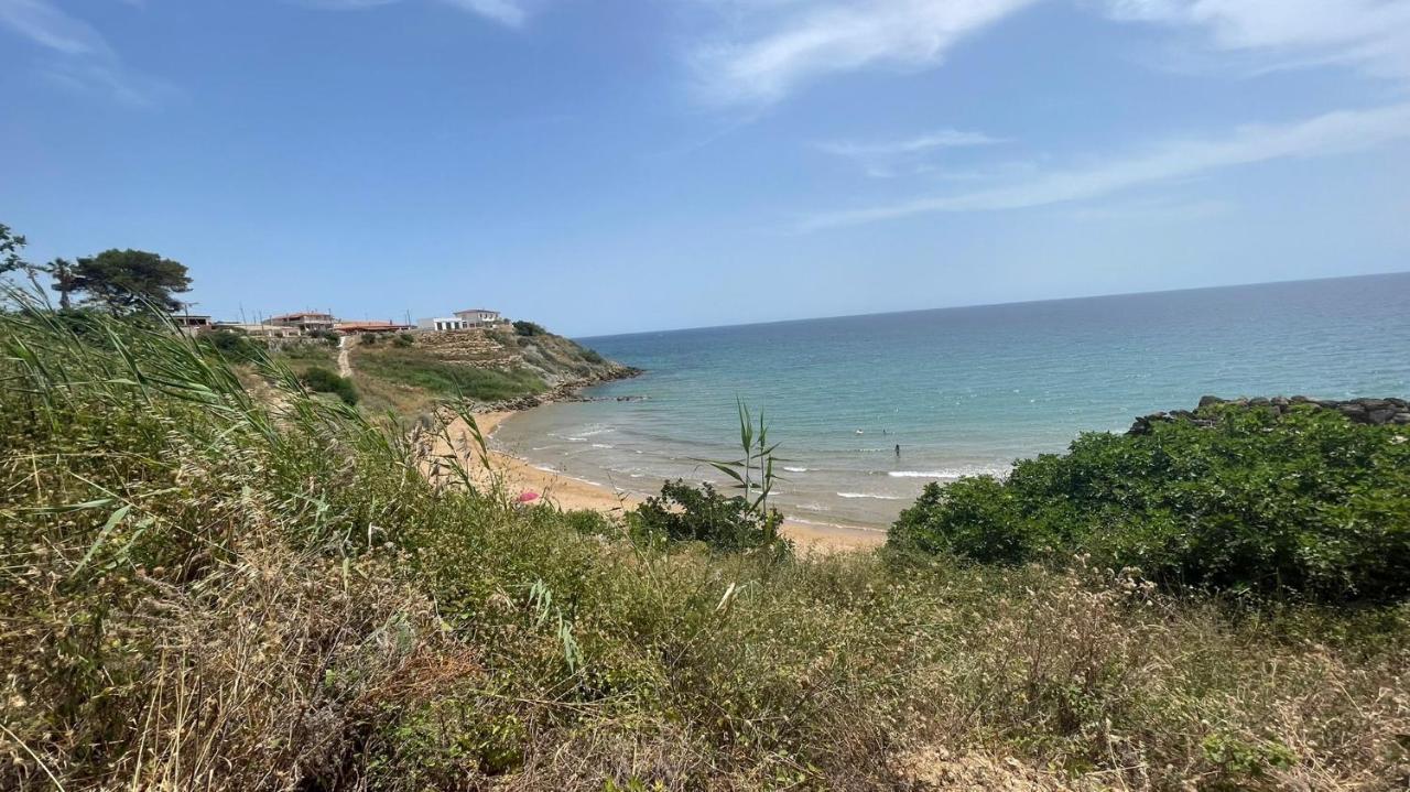 Vila Casa Malo' Ovile la Marinella Exteriér fotografie
