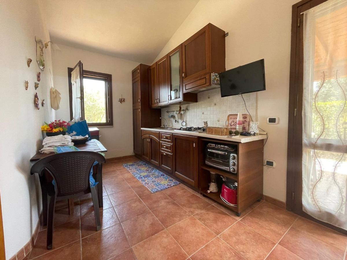 Vila Casa Malo' Ovile la Marinella Exteriér fotografie