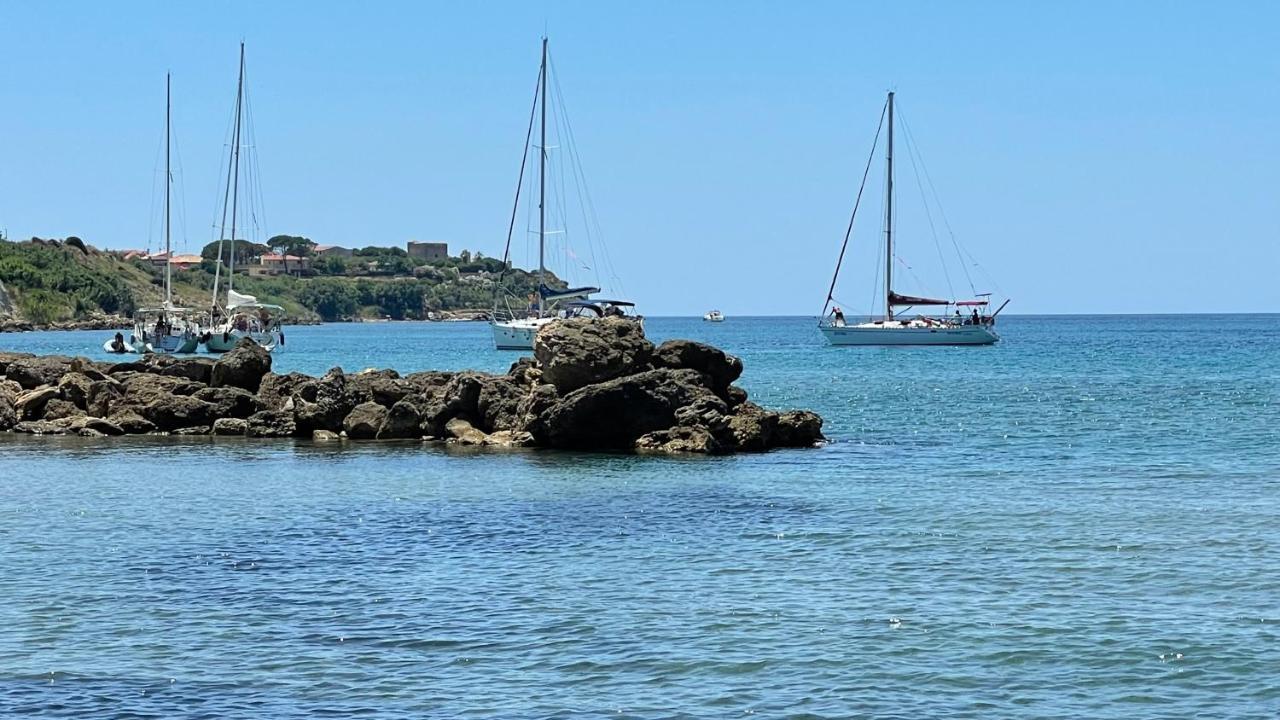 Vila Casa Malo' Ovile la Marinella Exteriér fotografie