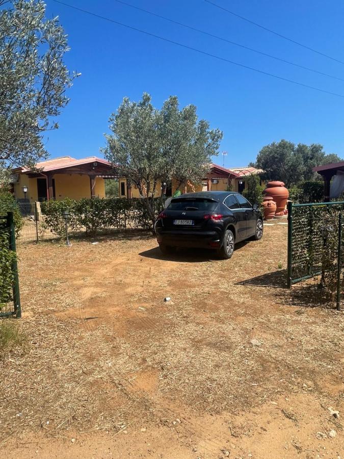 Vila Casa Malo' Ovile la Marinella Exteriér fotografie