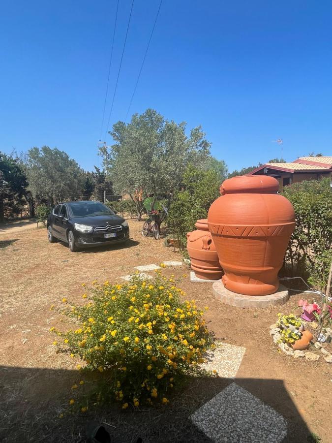 Vila Casa Malo' Ovile la Marinella Exteriér fotografie
